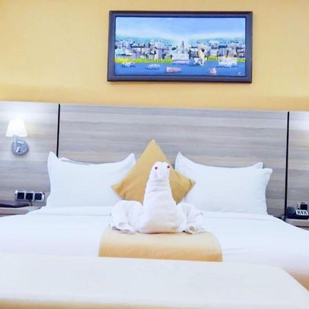 Holiday Hotel Аддис-Абеба Экстерьер фото