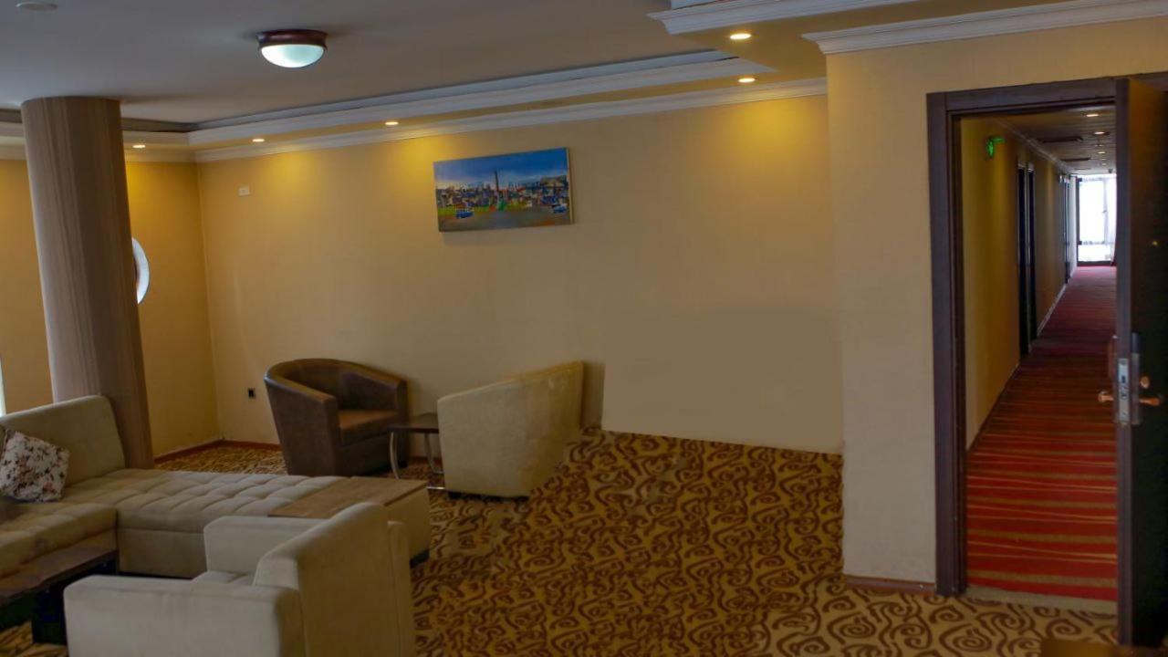 Holiday Hotel Аддис-Абеба Экстерьер фото