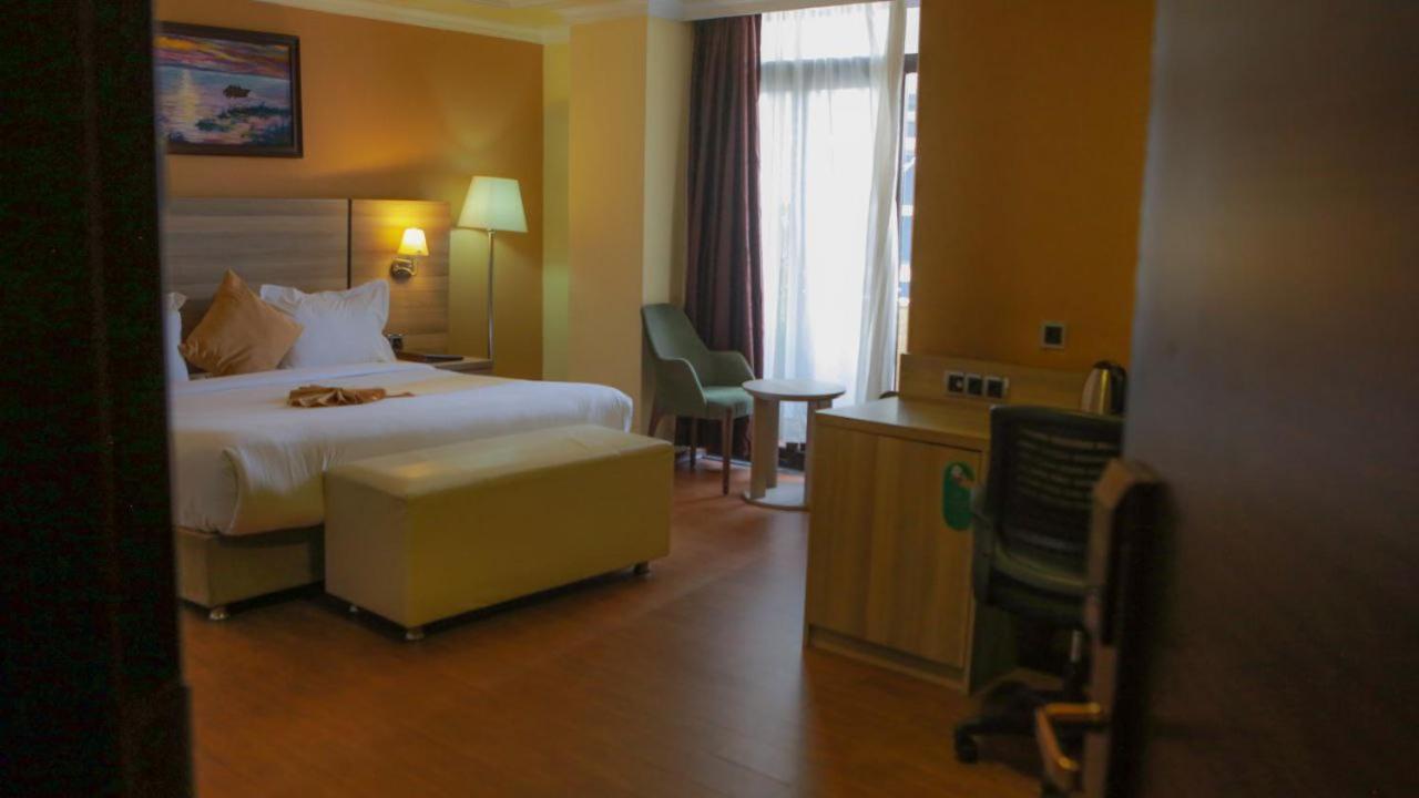 Holiday Hotel Аддис-Абеба Экстерьер фото